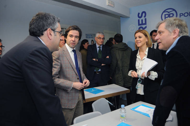 Cospedal subraya el engaño del bipartito PSOE-Podemos a los ciudadanos al comprometerse por escrito a reducir la educación concertada