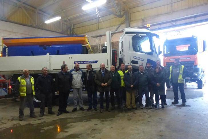 La Diputación adquiere nueva maquinaria para mejorar los servicios a los pueblos de la provincia
