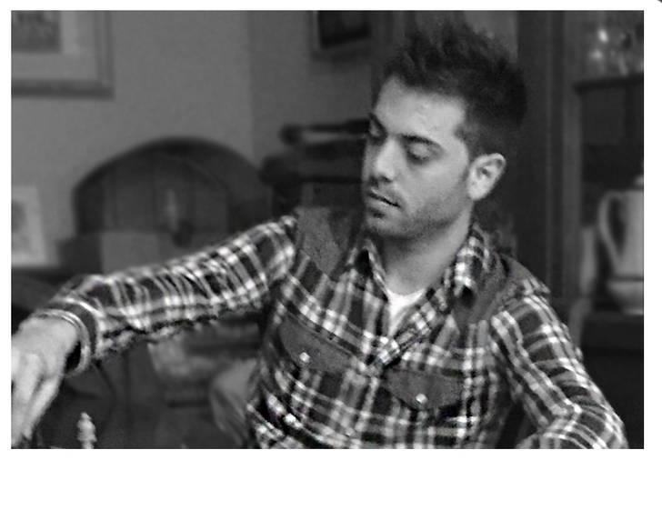 El trillano Asier Castro publica su cuarta novela, 'Campos de Tinta'