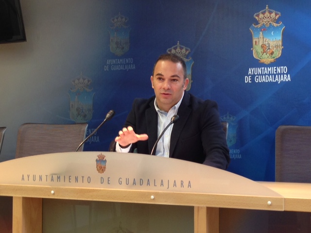 El equipo de Gobierno plantea el cambio de uso urbanístico del Palacio de Los Medina para favorecer su conservación