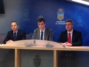 Antonio Román ofrece a Ciudadanos un pacto de gobierno