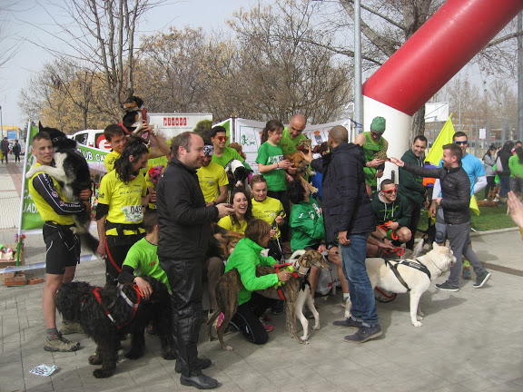 Juan Carlos de la Luz con Gana, ganador del VII Canicross