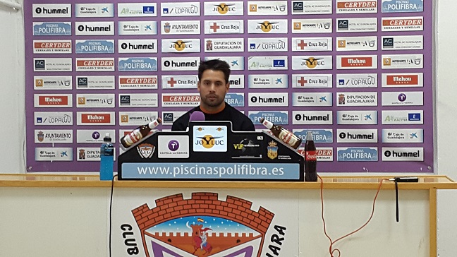 Moyano: La realidad es que tenemos tres puntos importantes contra la S.D. Leioa y hay que ir a sacarlos