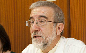 El nefrólogo Gabriel de Arriba participará en el programa Hope 2016, que permite conocer el sistema sanitario de otros países