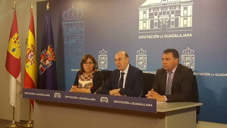 Latre anuncia importantes inversiones para la provincia en materia social, turística y de desarrollo rural