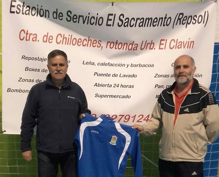 Eduardo Fuertes entrenará al Chiloeches hasta final de temporada