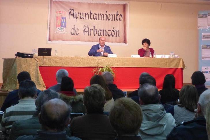 Latre defiende en Arbancón el papel de la Diputación para conseguir erradicar la despoblación rural