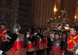 Miles de turistas llenan calles, hoteles y restaurantes en la Semana Santa de Sigúenza