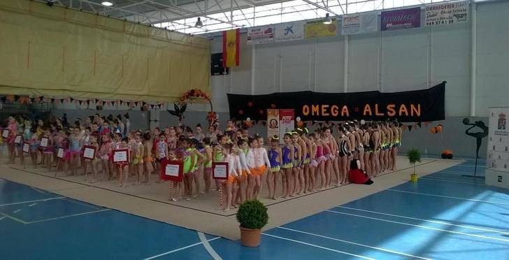 Celebrada en Villanueva de la Torre la V Fase del Circuito de Rítmica