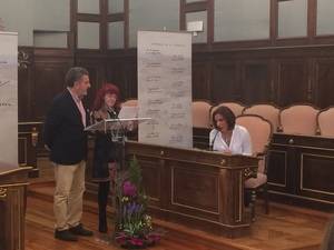 Yolanda Ramírez participa en la lectura de Viaje a la Alcarria en los actos de la Diputación Provincial con motivo del Día de Libro