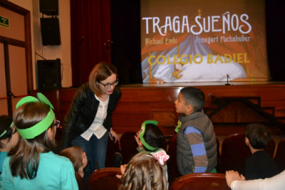 Medio millar de niños de Guadalajara se suben al escenario del Moderno de la mano del programa El Teatro Viene de la Escuela