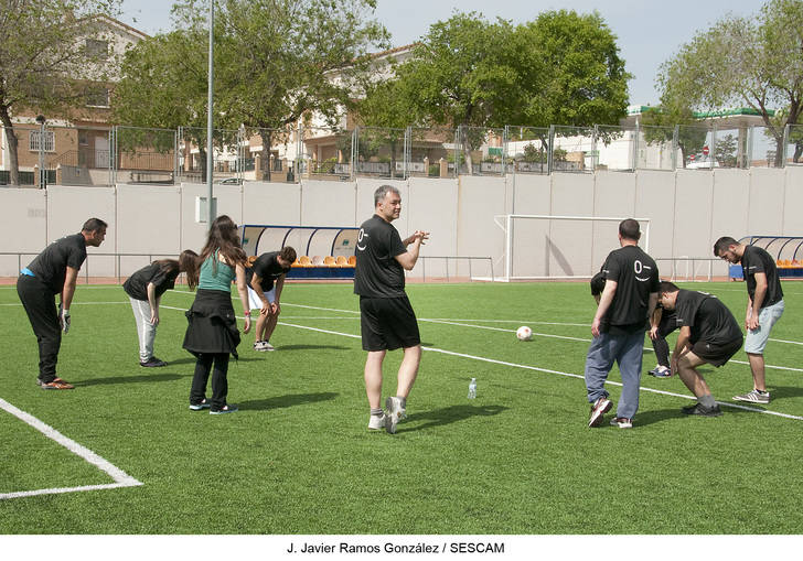 Usuarios y profesionales de Salud Mental potencian la autoestima, valores de equipo y habilidades sociales mediante el deporte