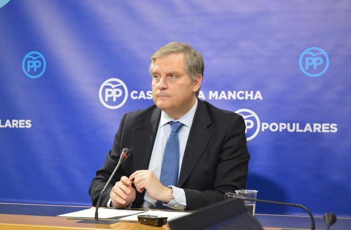 Cañizares: Con Page se vertían neumáticos en el vertedero de Seseña y con Cospedal se sacaban