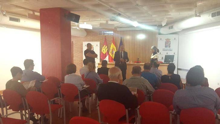 La Diputación informa a los establecimientos hosteleros del proyecto Viaje a la Alcarria haciéndoles partícipes