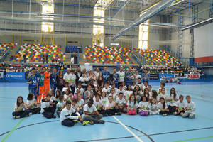 Más de medio millar de escolares participan en la 'Gira Movistar Megracraks' en Azuqueca