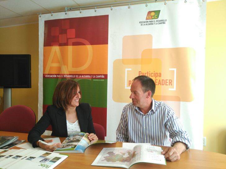 Yolanda Ramírez evalúa de forma positiva las iniciativas presentadas en el marco del programa Leader de ADAC