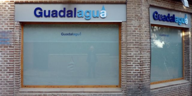 Guadalagua tiene nuevo horario en la oficina de atención al cliente de la calle San Esteban 5