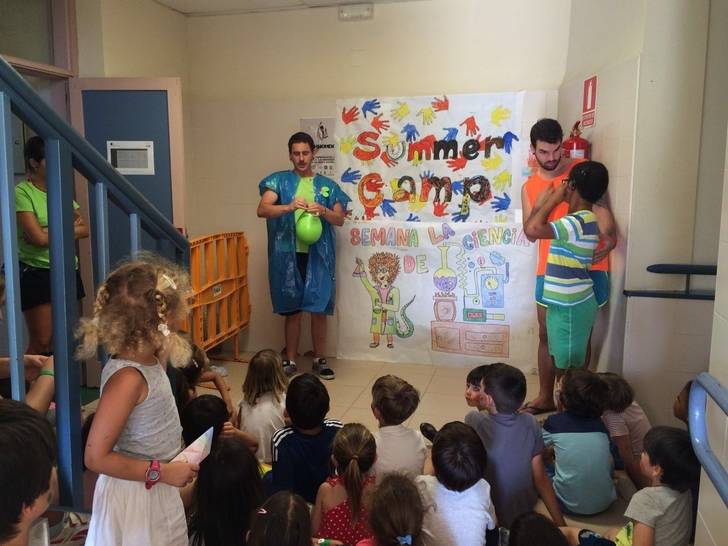 40 niños en la primera semana del Campamento Urbano de Verano de Cabanillas