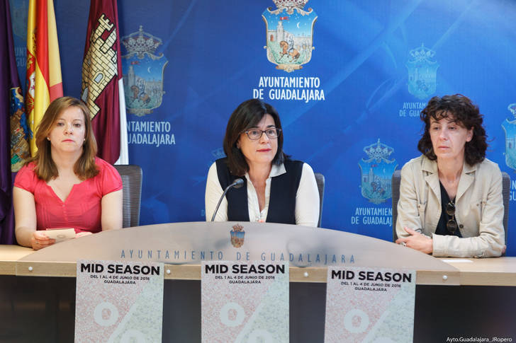 Más de 60 establecimientos participan en la Mid Season, anticipo de las rebajas, que se celebrará desde este miércoles y hasta el próximo sábado