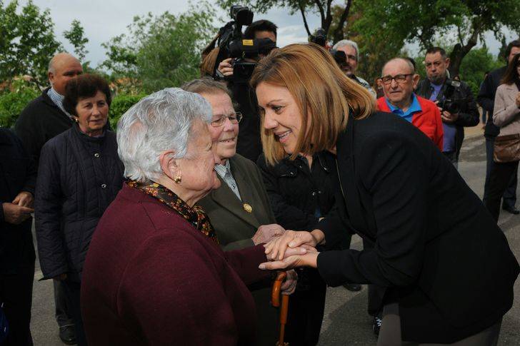 Cospedal indica que el PP no está de acuerdo con la subida de impuestos en la región porque es perjudicial para la creación de empleo, el crecimiento económico y el bienestar