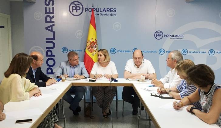 El PP se reúne con el presidentes nacional y regional de la Red Europea de Lucha contra la Pobreza y la Exclusión Social