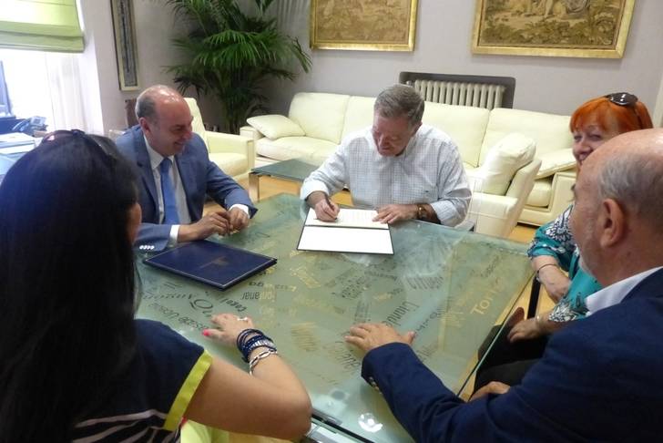 La Diputación colabora con la Fundación Siglo Futuro para la difusión de la cultura en nuestra provincia