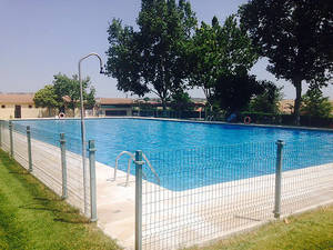 Abierta al público la piscina municipal de Yebra 