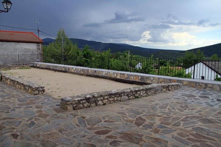 El Ayuntamiento de Tamajón mejora la antigua casa consistorial de Almiruete