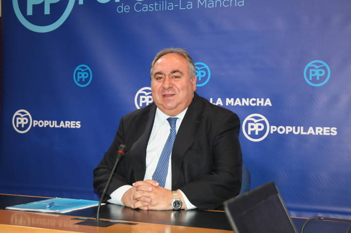 Tirado celebra que la victoria del PP servirá para seguir trabajando al servicio de los intereses de los castellano-manchegos