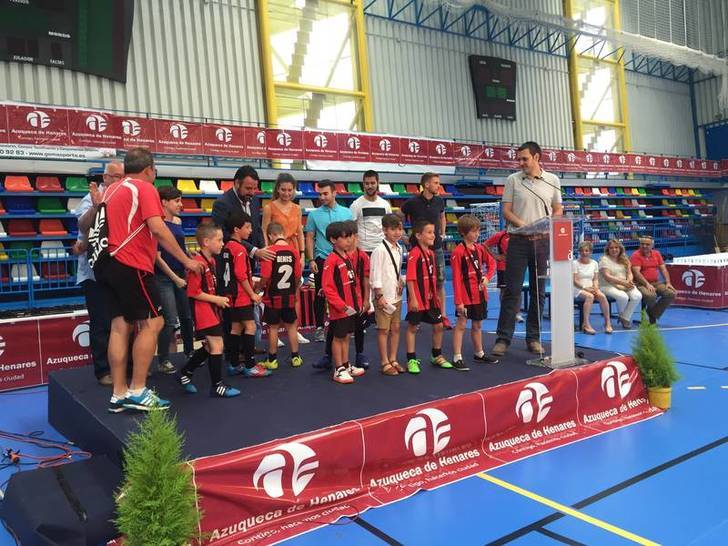 Las escuelas deportivas municipales de Azuqueca cierran el curso con una fiesta de clausura