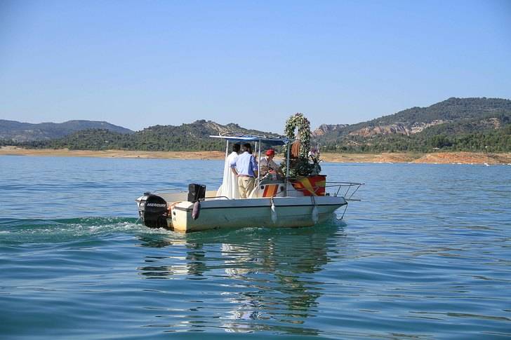 Entrepeñas honra a la Virgen del Carmen
