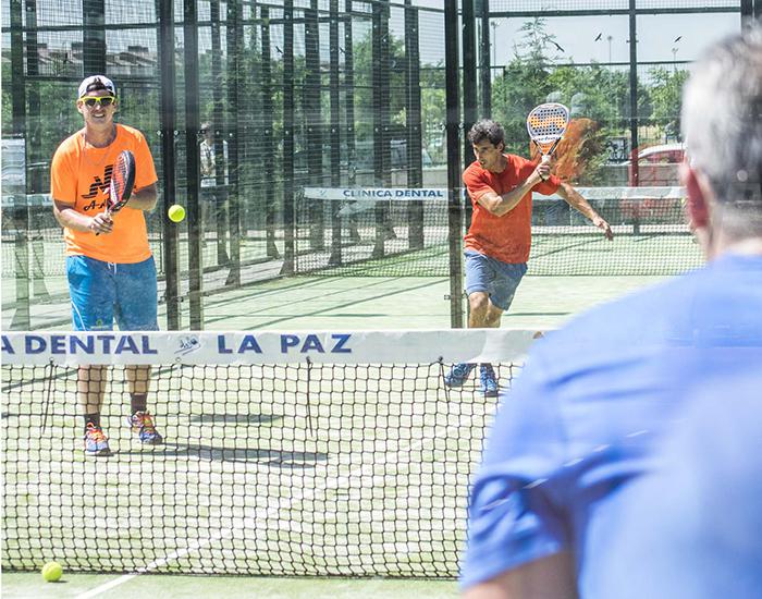Dos jornadas de pádel de competición de la mano del primer torneo de la Peña Los Cachirulos en Marchamalo