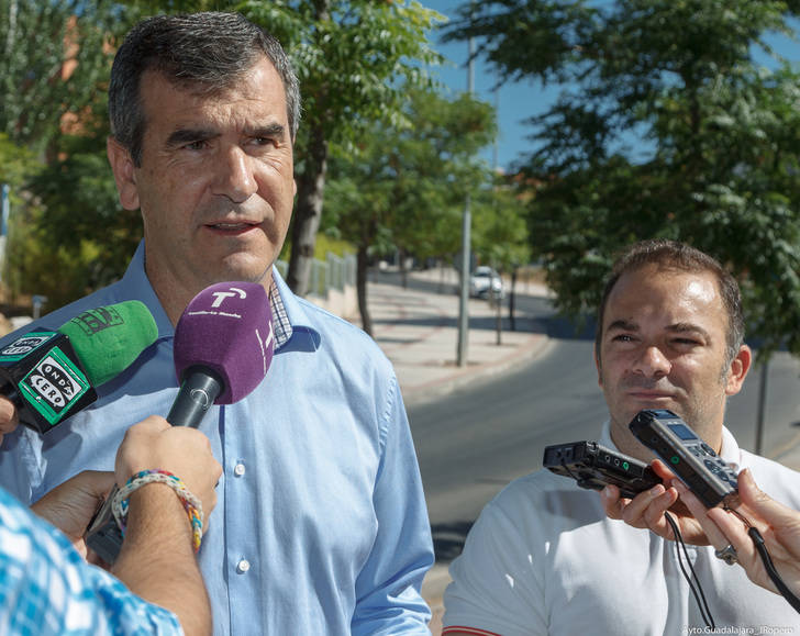 El Ayuntamiento recupera un resto urbano situado en una de las entradas a Aguas Vivas