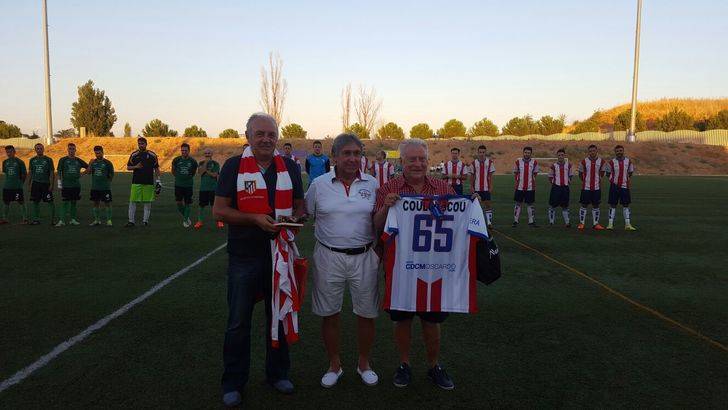 Alovera y Moscardó rinden homenaje a Manolo Coloscou