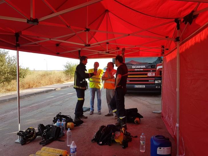 Latre resalta el trabajo del Consorcio de Bomberos de la Diputación y confía en que pronto finalicen sus trabajos