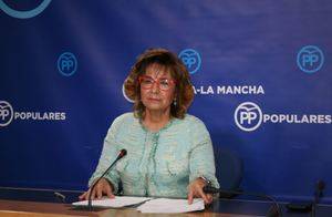 Riolobos denuncia que las urgencias est&#225;n saturados en Castilla-La Mancha, mientras Page sigue de vacaciones