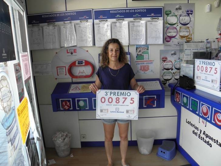 Parte del tercer premio de la Lotería Nacional, vendido en El Casar