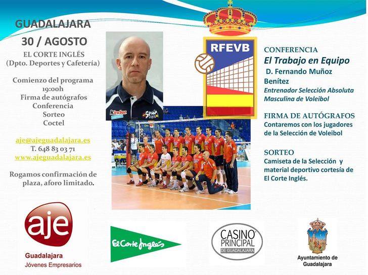 Conferencia del seleccionador nacional de voleibol, Fernando Muñoz