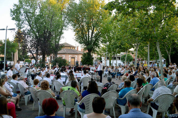 Azuqueca homenajeó a las abuelas y a los abuelos con un programa intergeneracional de actividades
