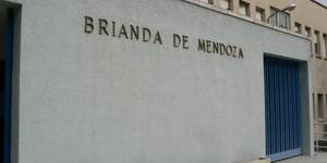 Una joven andaluza residente en Orense tiene que matricularse en Guadalajara para estudiar un ciclo formativo en español