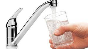 Alovera anima a los vecinos a que hagan un uso más responsable del agua