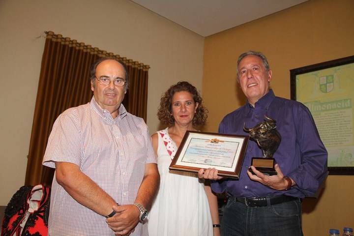 Las XV Jornadas Taurinas de Almonacid de Zorita reconocen la trayectoria de 'Tendido Cero'