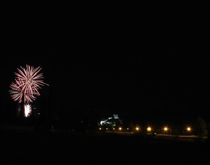 Emoción, participación y buen ambiente, notas dominantes de las fiestas de Pareja 2016