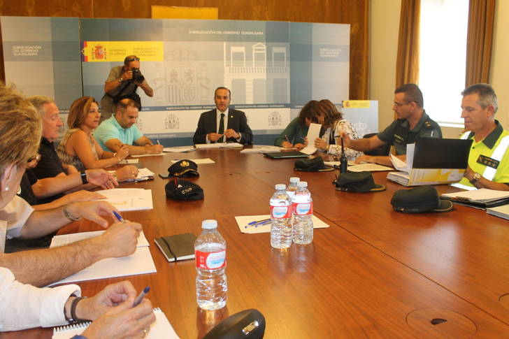 El delegado del Gobierno preside la Junta Local de Seguridad de Guadalajara con motivo de las Ferias y Fiestas 2016