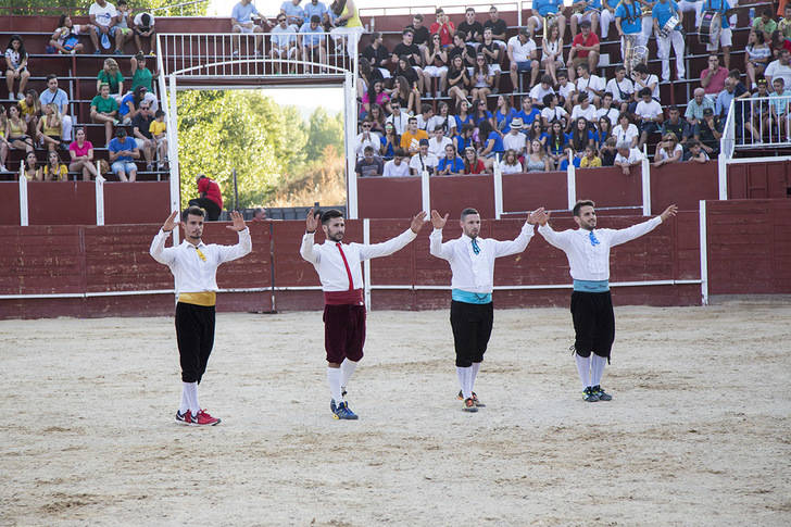 El valenciano Roberto Alegre, Rober, se lleva el Concurso de Recortadores de Trillo