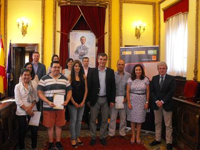 El Ayuntamiento de Guadalajara entrega los primeros diplomas del programa "Sé Digital" de Orange y EOI
