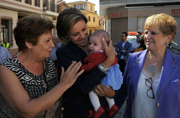 Cospedal lamenta que quien perdió las elecciones conteste con el insulto al ofrecimiento generoso de quien las ganó