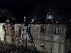 El Consorcio de Bomberos sofoca un incendio en una casa de Sig&#252;enza 