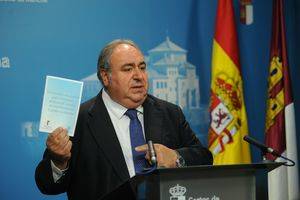 Tirado califica el discurso de Page como el más decepcionante de la historia de los presidentes de Castilla-La Mancha