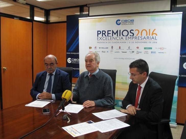 Agustín de Grandes presenta los Premios Excelencia Empresarial 2016